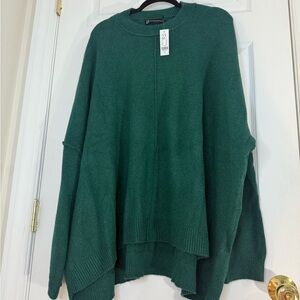 New York & Company Green Crew Neck Sweater